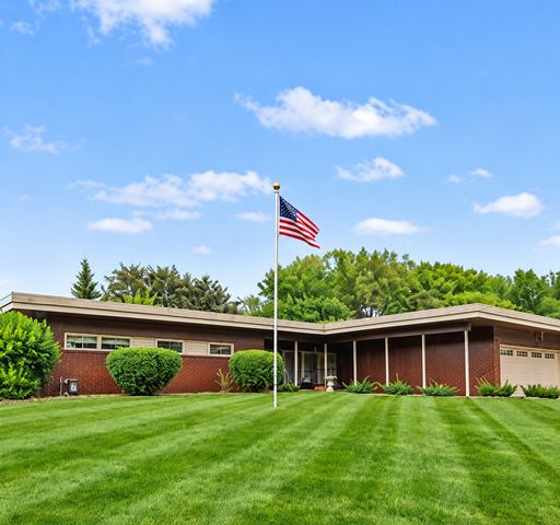 4140 Jersey Avenue N, Crystal, MN 55427
