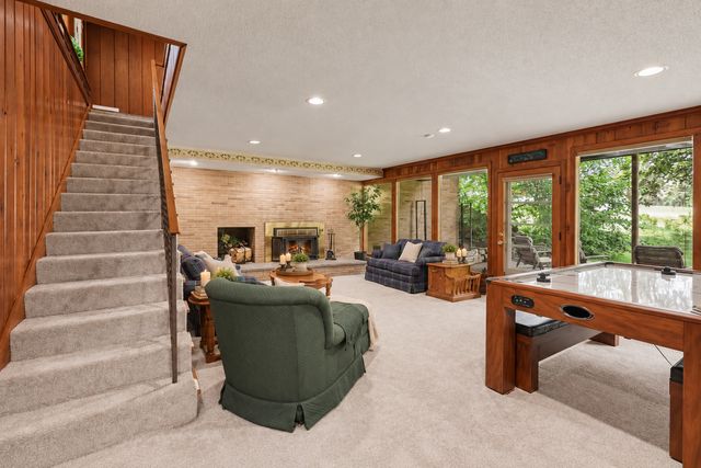 4140 Jersey Avenue N, Crystal, MN 55427