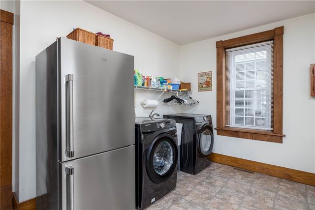 139 Main St, Claysville, PA 15323
