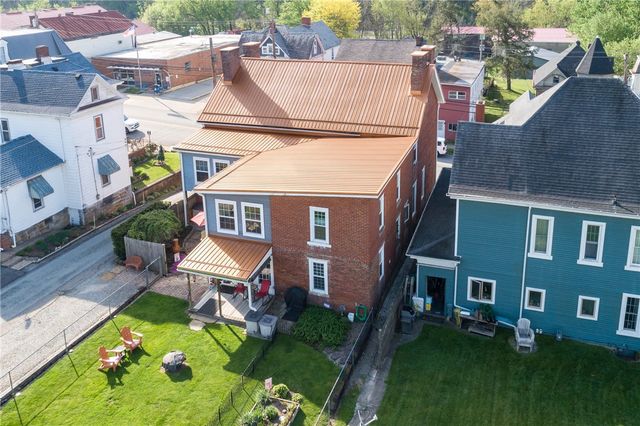139 Main St, Claysville, PA 15323