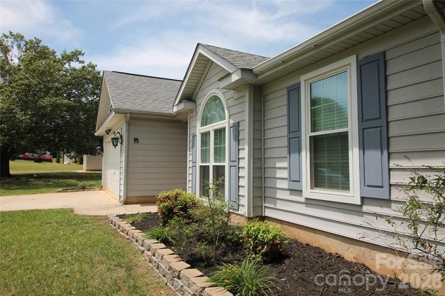900 Milkwood Lane, Monroe, NC 28110