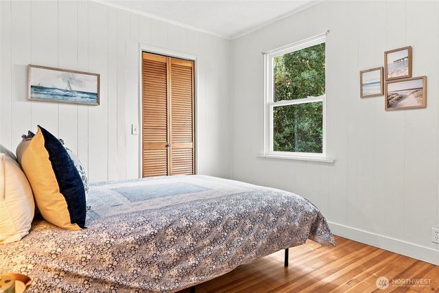 2401 SW 112th Street, Burien, WA 98146