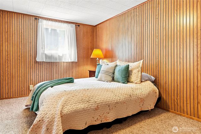 2401 SW 112th Street, Burien, WA 98146