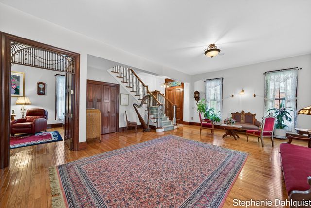 511 W Clay Avenue, Muskegon, MI 49440