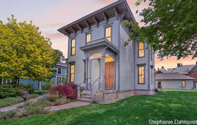 511 W Clay Avenue, Muskegon, MI 49440