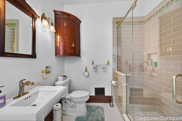 511 W Clay Avenue, Muskegon, MI 49440
