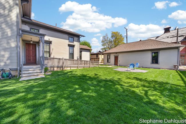 511 W Clay Avenue, Muskegon, MI 49440
