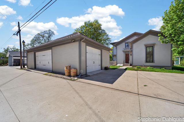 511 W Clay Avenue, Muskegon, MI 49440