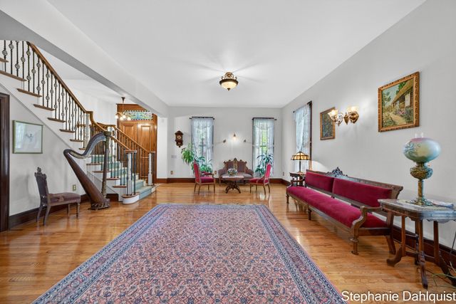 511 W Clay Avenue, Muskegon, MI 49440