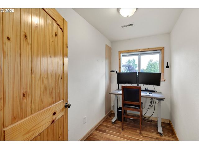 8130 HIGHWAY 47, Carlton, OR 97111