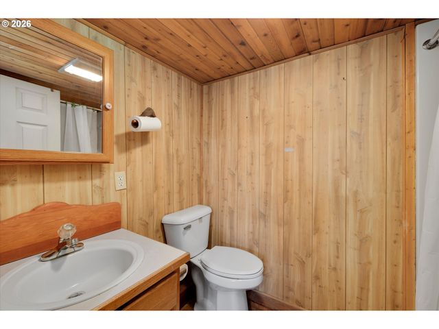 8130 HIGHWAY 47, Carlton, OR 97111