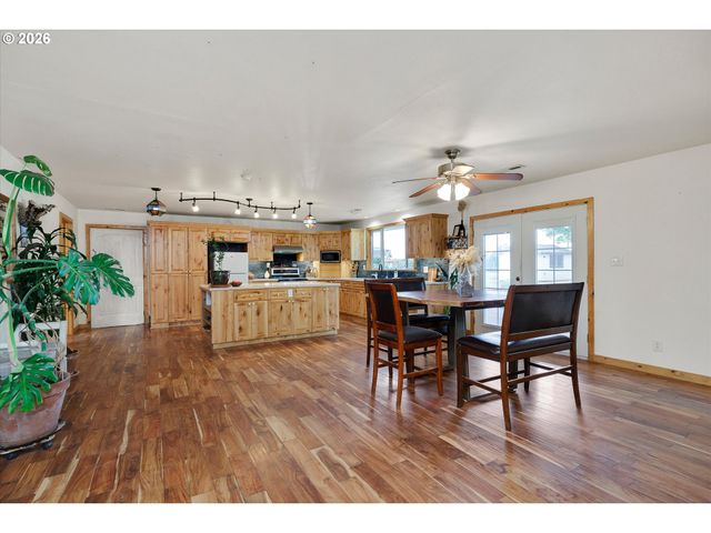 8130 HIGHWAY 47, Carlton, OR 97111
