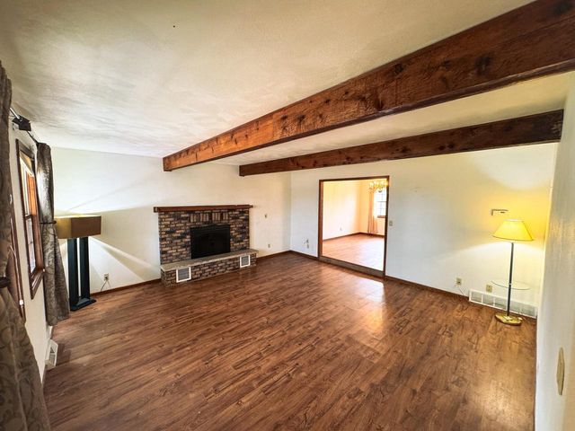 w7939 Territorial Road, Delavan, WI 53115