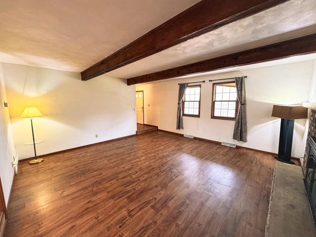 w7939 Territorial Road, Delavan, WI 53115