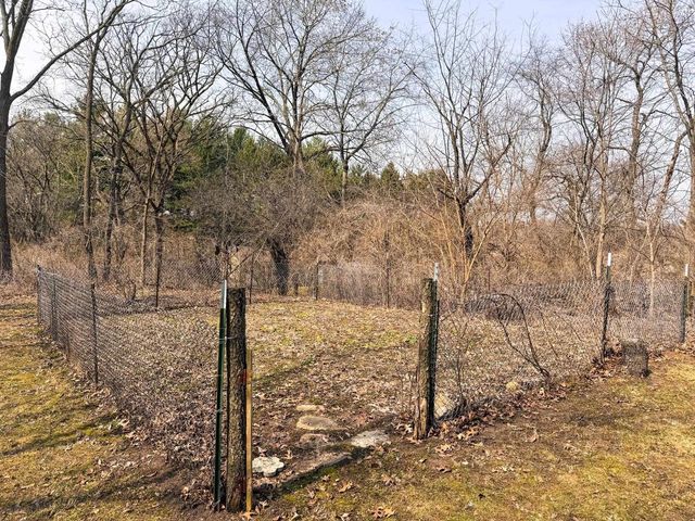 w7939 Territorial Road, Delavan, WI 53115