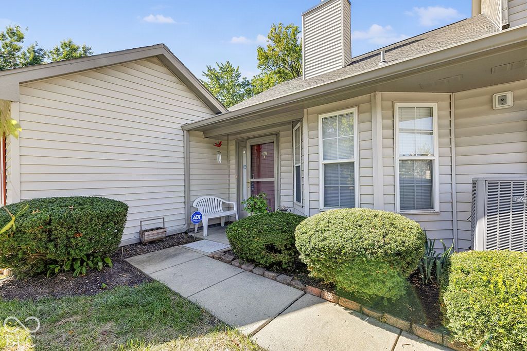 6047 Wildcat Drive, Indianapolis, IN 46203