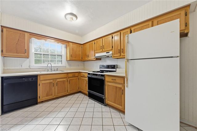 3681 Deerfield DR, Suffolk, VA 23435