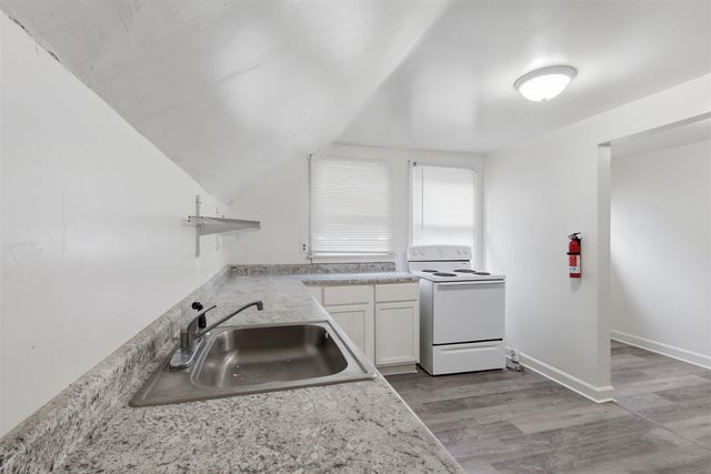 198 Rex Avenue, Kalamazoo, MI 49048
