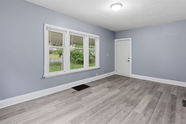 198 Rex Avenue, Kalamazoo, MI 49048