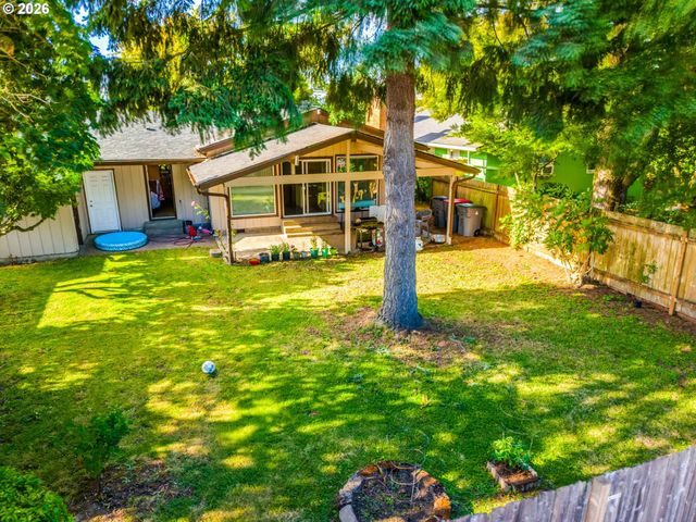 800 Ne 15TH St, Mc Minnville, OR 97128