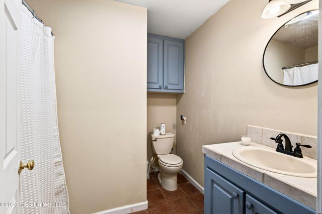 107 Myrtle Avenue, Ocean Springs, MS 39564