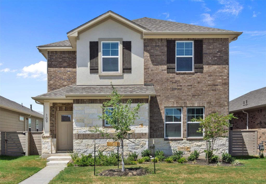 109 Zinnia LN, Hutto, TX 78634