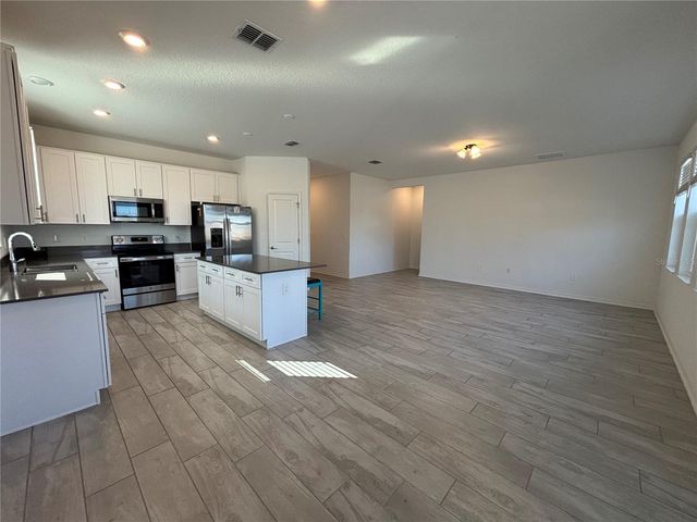 724 GROVE STREET, Winter Haven, FL 33881