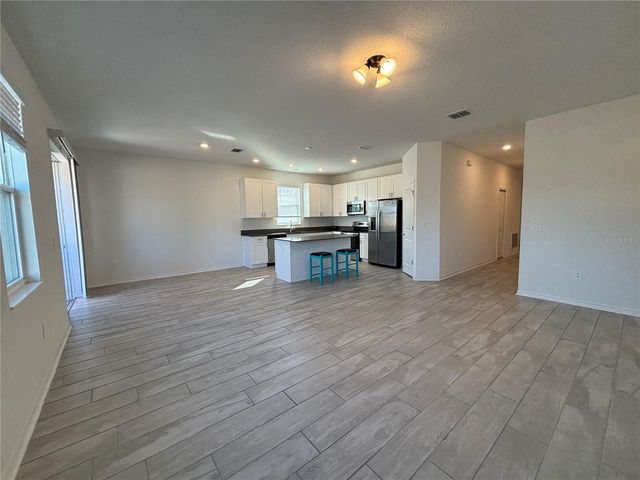 724 GROVE STREET, Winter Haven, FL 33881