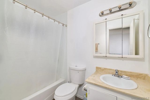 4560 Maple 124, La Mesa, CA 91941