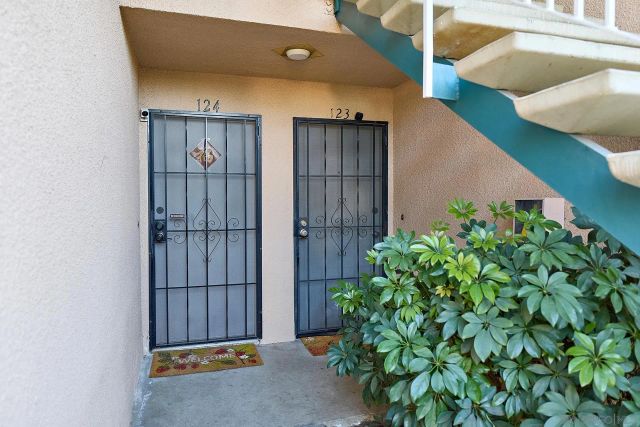 4560 Maple 124, La Mesa, CA 91941