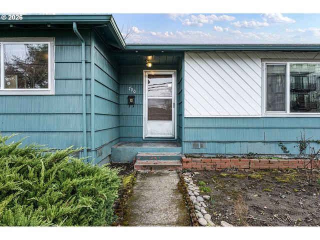 790 E 32ND Ave, Eugene, OR 97405