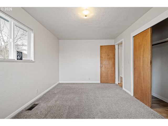 790 E 32ND Ave, Eugene, OR 97405