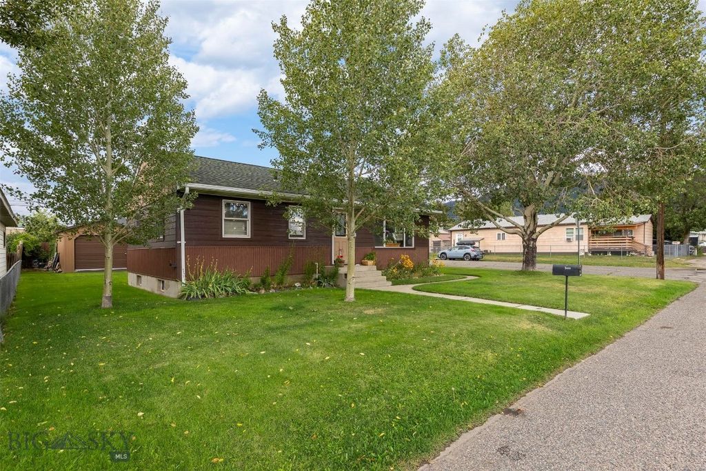 2419 Ottawa, Butte, MT 59701 — photo 2