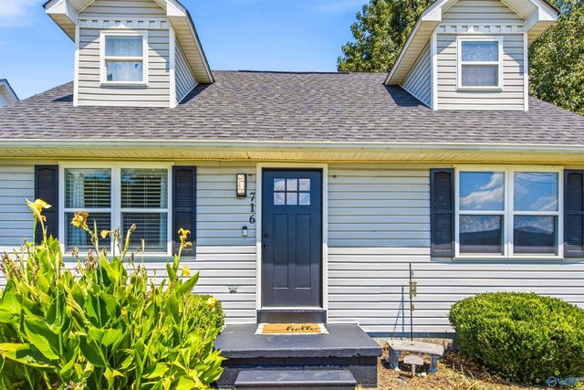 716 W Sanderfer Road, Athens, AL 35611