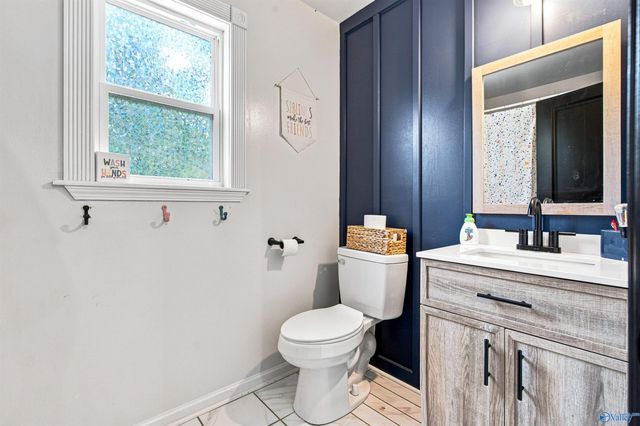 716 W Sanderfer Road, Athens, AL 35611