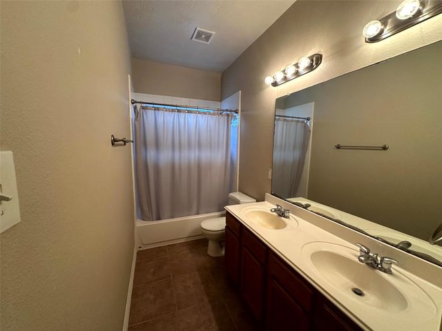 2047 Lulach Lane, Conroe, TX 77301