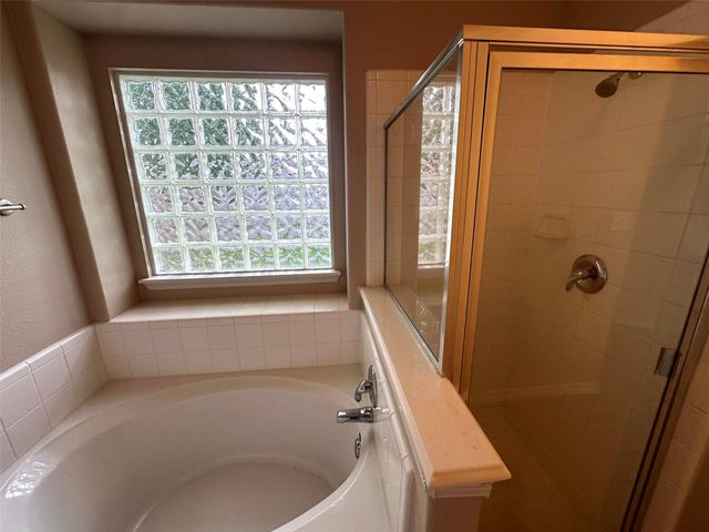 2047 Lulach Lane, Conroe, TX 77301