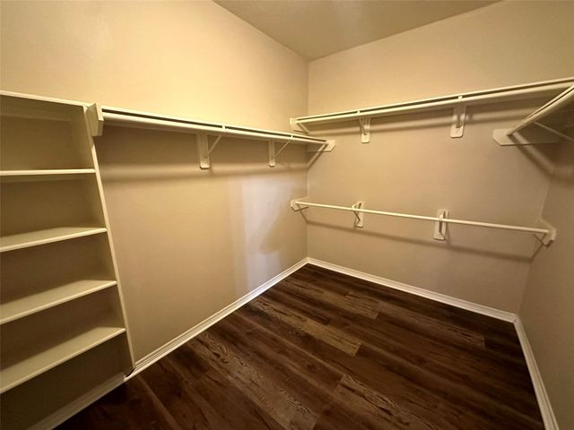 2047 Lulach Lane, Conroe, TX 77301