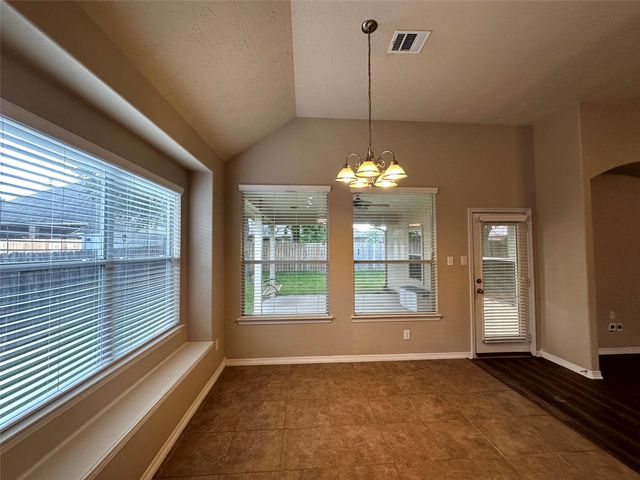 2047 Lulach Lane, Conroe, TX 77301