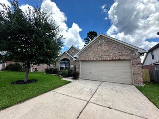 2047 Lulach Lane, Conroe, TX 77301