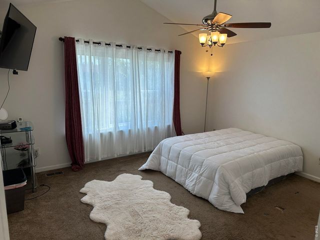 1013 W 41st St, Loveland, CO 80538
