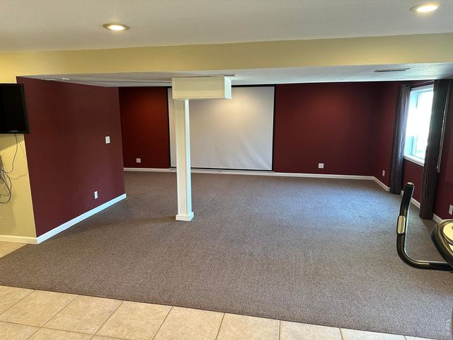 1013 W 41st St, Loveland, CO 80538
