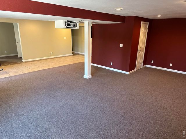 1013 W 41st St, Loveland, CO 80538