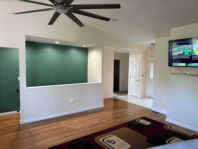 1013 W 41st St, Loveland, CO 80538