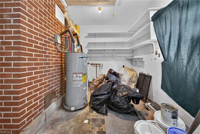 1535 Lyons AVE, Chesapeake, VA 23324