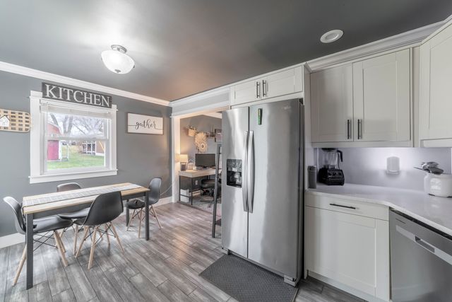 455 Marian Drive, Valparaiso, IN 46385