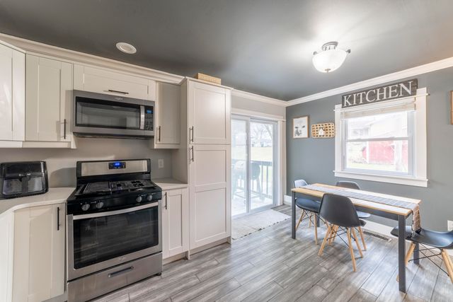 455 Marian Drive, Valparaiso, IN 46385