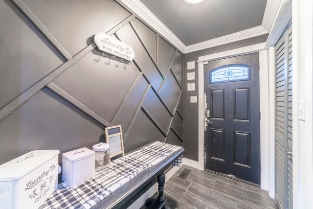 455 Marian Drive, Valparaiso, IN 46385