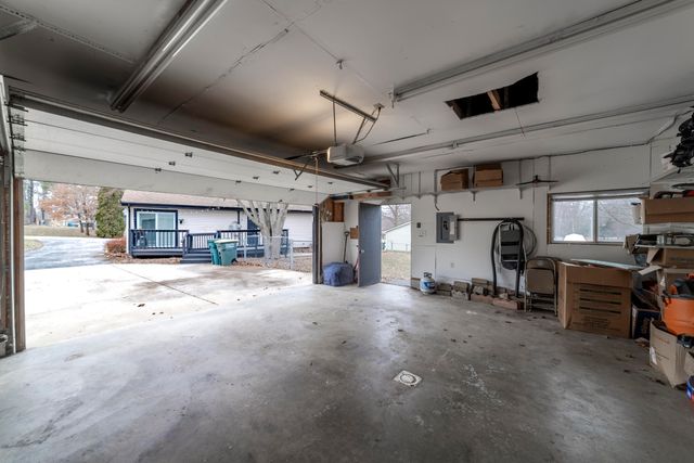 455 Marian Drive, Valparaiso, IN 46385