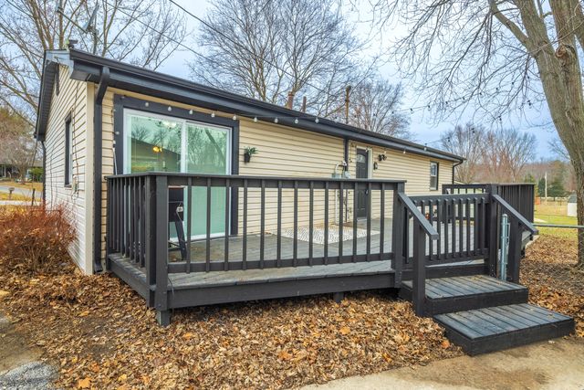 455 Marian Drive, Valparaiso, IN 46385